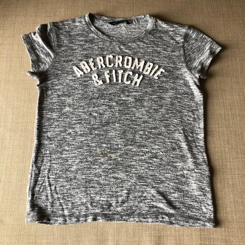 Abercrombie & Fitch tee